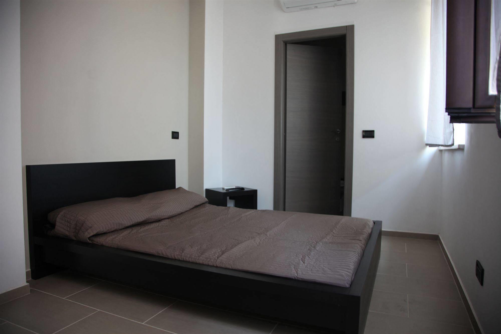 카스텔디투사 Il Miglio In Piu B&B 외부 사진